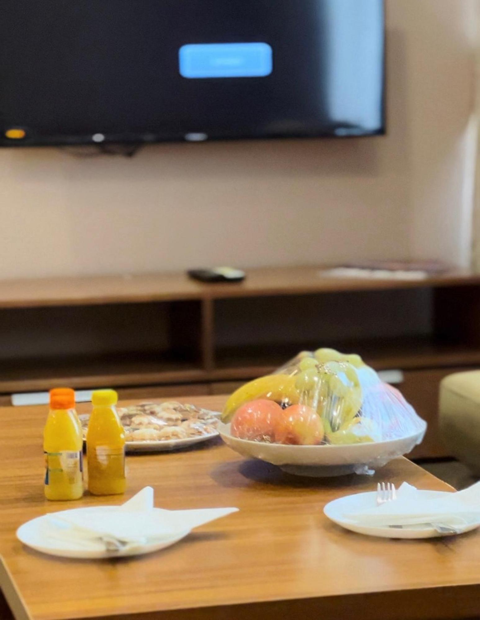 The Seventh Star Hotel Suites Амман Екстер'єр фото