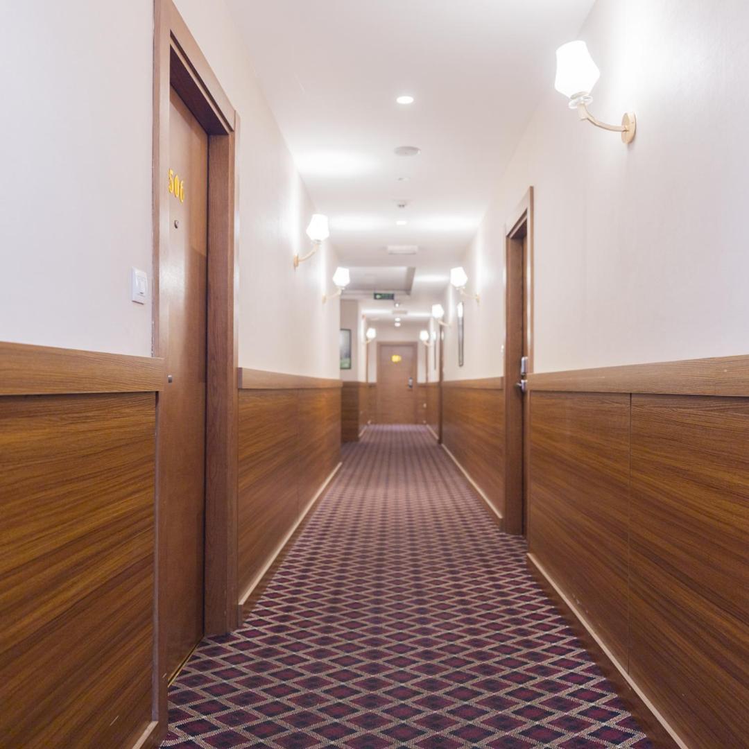 The Seventh Star Hotel Suites Амман Екстер'єр фото